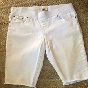 Women’s White Knee High Jean Walking Shorts Beach Shorts